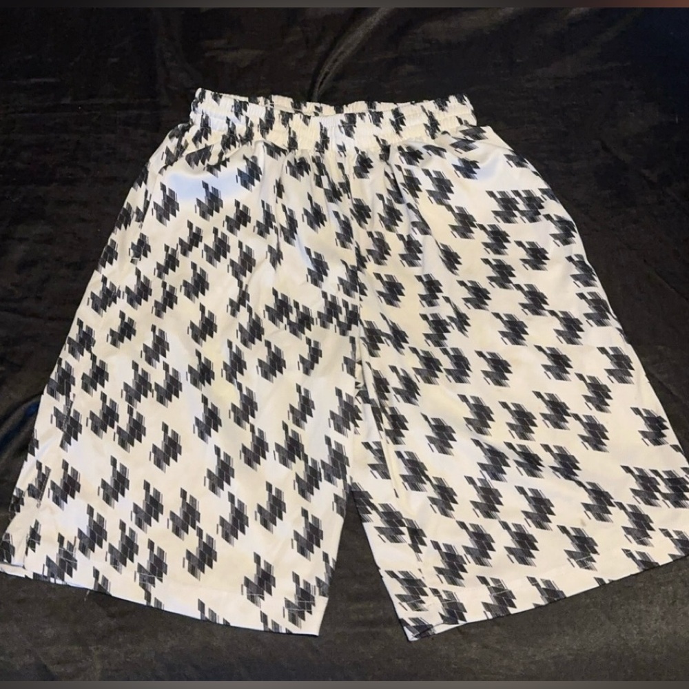 Shorts for teenage boy. Size L(14/16).
